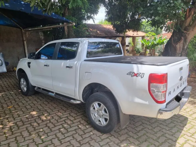Ford Ranger XLT 3.2 20V 4X4 CD Diesel Aut. 2014