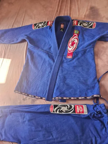Kimono Jiu-jitsu Masculino Azul - Linha Pro Ippon A3