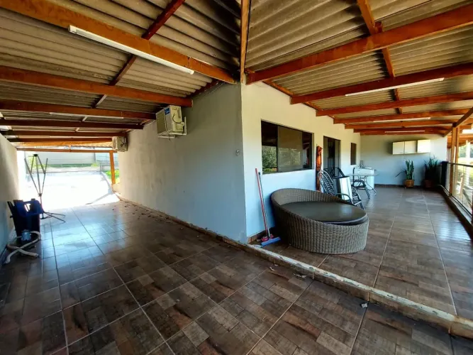 Chácara com 2 dormitórios à venda, 1500 m² por R$ 550.000 - Coroados - Londrina/PR