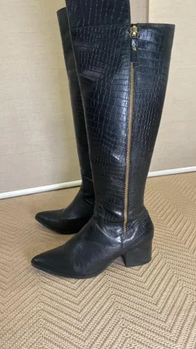 Bota Cano alto Constance bico fino n 36 preta