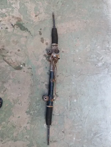 Vende uma direção hidráulica do Corsa 2 O Corsa frente Montana