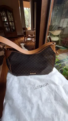 Bolsa luz da lua nova