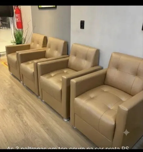 Poltronas sob encomenda em top couro RS 390 unidade contato 98- *