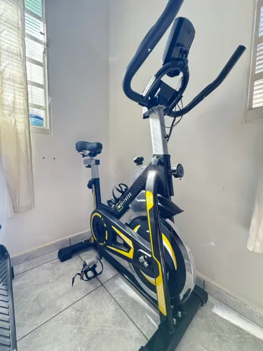 Bicicleta spinning novíssima!