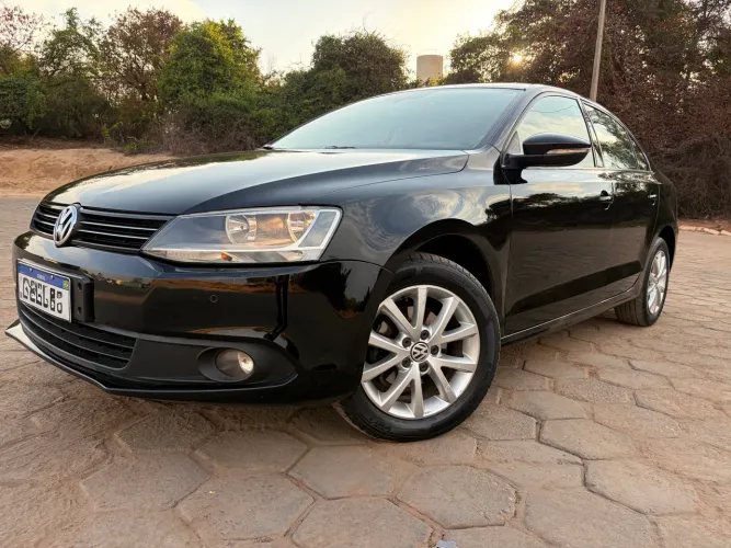Volkswagen Jetta Comfortline 2.0 T.flex 8V 4P Mec. 2011
