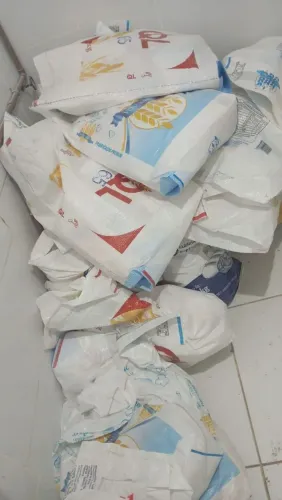 Vendo saco de trigo vazio