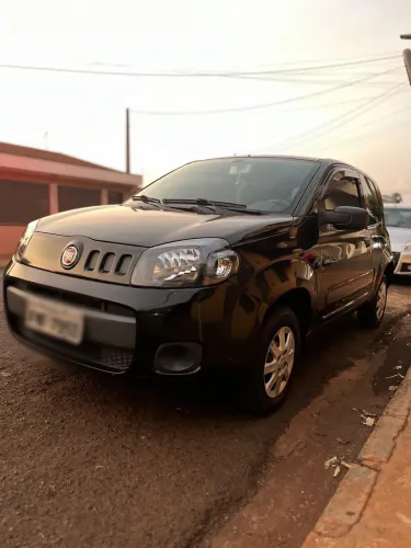Fiat Uno Vivace 1.0 EVO Fire Flex 8V 3P 2014