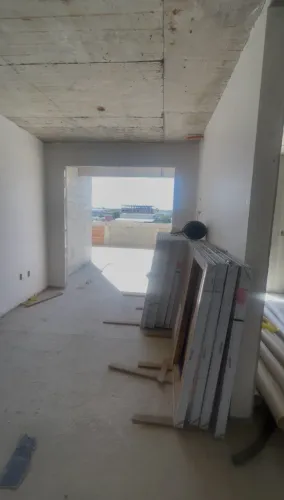 SUPER OPORTUNIDADE APTO BAIRRO CABRAL EM CONSTRUÇÃO COM EXCELENTE LOCALIZAÇÃO