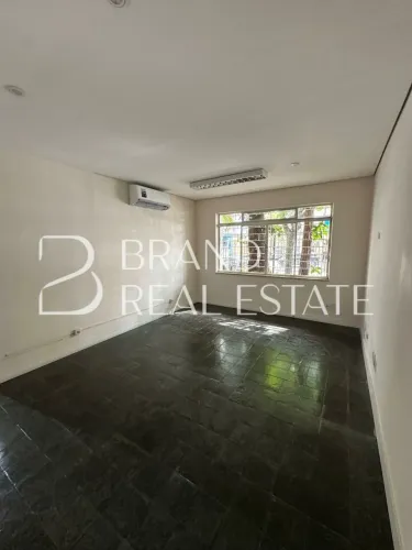 Apartamento à venda em Pinheiros, 138m² com 3 quartos, 1 vaga, conforto e localização priv