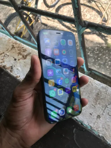 Vendo o troco iPhone 12