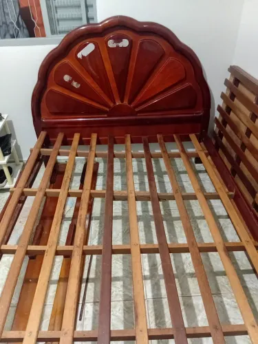 Cama Casal Madeira Mogno