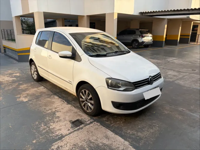 Volkswagen Fox Prime/higli. 1.6 Total Flex 8V 5P 2011