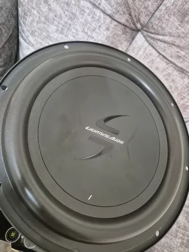 Subwoofer Lighiting audio  10 polegadas  n: fosgate  punch pioneer JL kicker power 