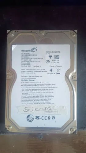 HD 1TB SEAGATE COM DEFEITO