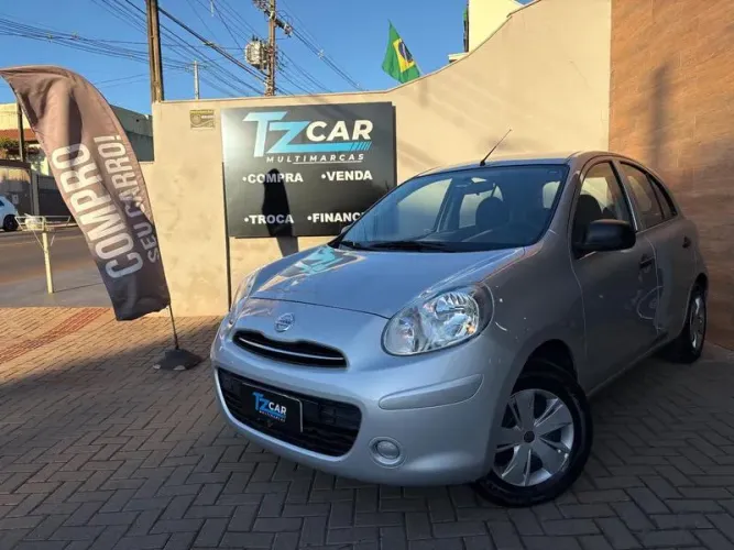 Nissan March 1.0 16V Flex Fuel 5P 2014