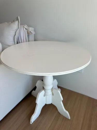 Mesa de canto