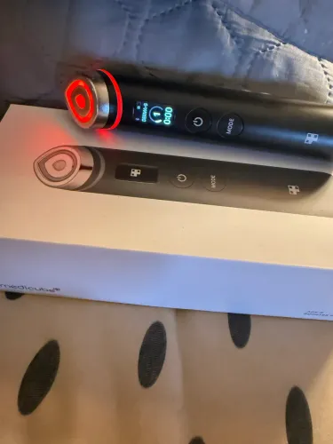 Vendo booster pro medicube comprado há 5 meses , em excelente estado pouco usado