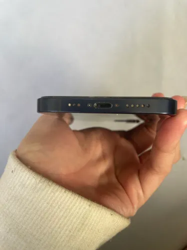 iPhone 12