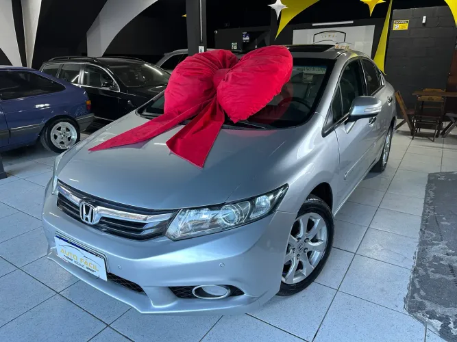 Civic EXS 1.8 Automático, teto solar, multimídia, muito conservado, confira! 2012