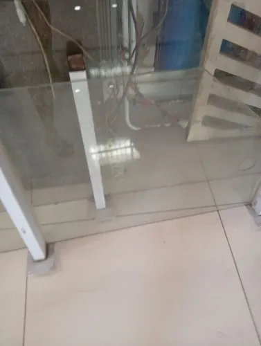 Mesa suspensa