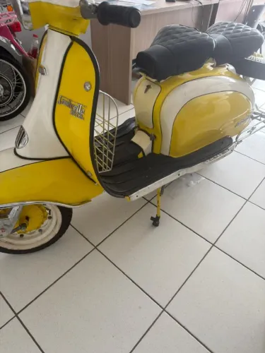 Motorino Lambreta V200 Special 1966