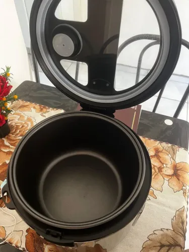 Panela de arroz elétrica 