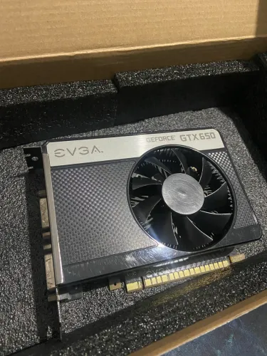 Placa de Vídeo GTX 650 1GB EVGA Single Fan