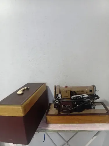 Máquina de costura
