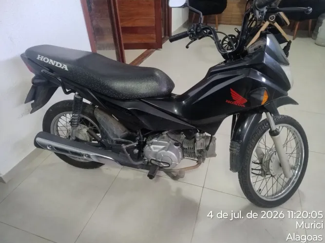 Vendo pop 110i com apenas 9.000 km rodado super nova