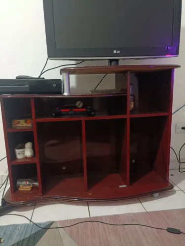 ? VENDE-SE ESTANTE CRISTALEIRA