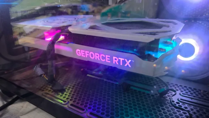 Placa De Vídeo Galax Geforce Rtx 4070 White 12gb Gddr6x
