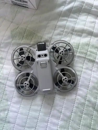 Drone DJI Neo FLy More Combo