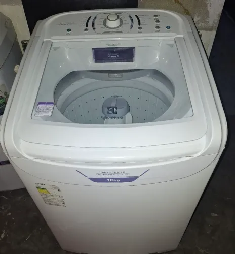 máquina de lavar roupas 16 Kg por 300,