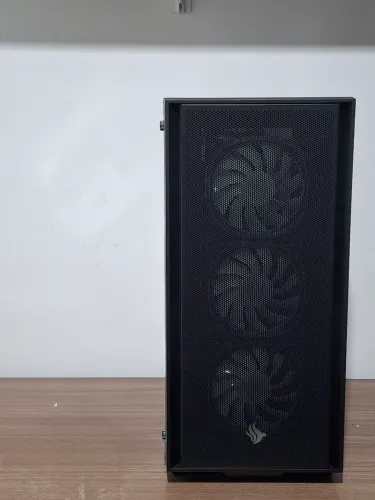 Gabinete Pichau Kazan 2 RGB Novo - NUNCA USADO!!!!
