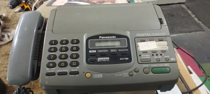 Vendo Fax PANASONIC KX-780 VALOR R$ 150,00 EQUIPAMENTO USADO