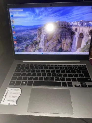 Vendo Notebook Galaxy Book Go
