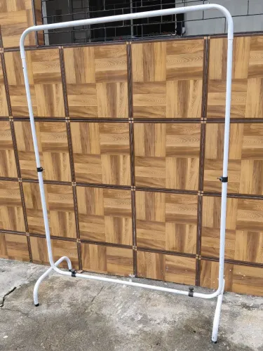 Arara de Roupa