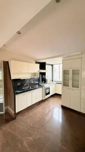 Apartamento com 2 dormitórios para alugar, 90 m² por R$ 2.600/mês - Cambuí - Campinas/SP