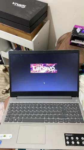 Notebook Lenovo - perfeitas condições