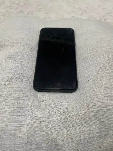 iPhone 11 128gb Preto, pra vender