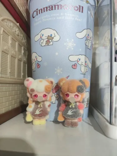 Mini bonecas Nanci 