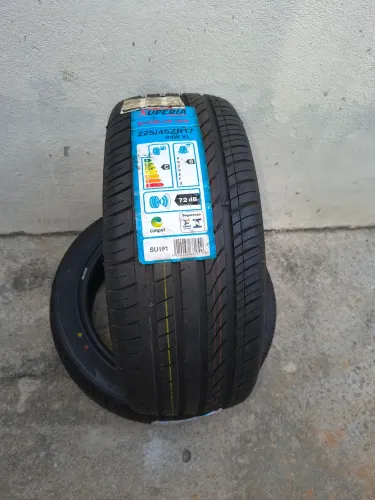 Pneus novos zerado ! Medida 225 45 17