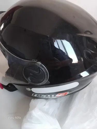 Capacete