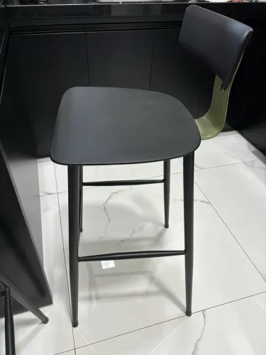 Banqueta alta