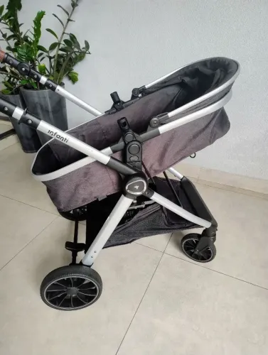 Carrinho de bebê