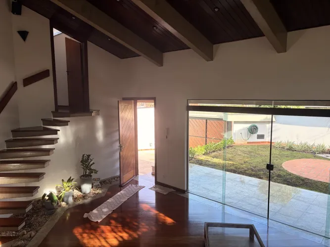 Casa de alto padrão na Nova Piracicaba com 4 dormitórios, 2 suítes e área de lazer