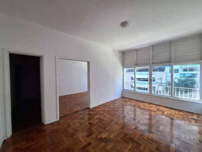 Imóvel para venda possui 100 metros quadrados com 4 quartos em Ingá - Niterói - RJ