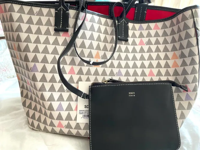 Bolsa schultz nova! 