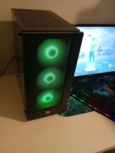 PC GAMER