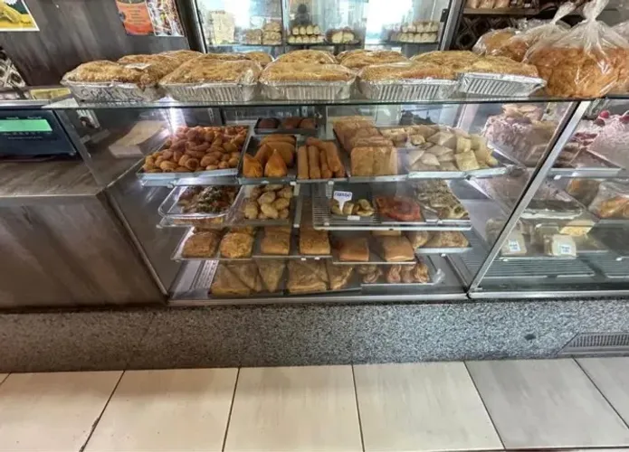 Balcão/expositor/vitrines refrigerada e aquecida